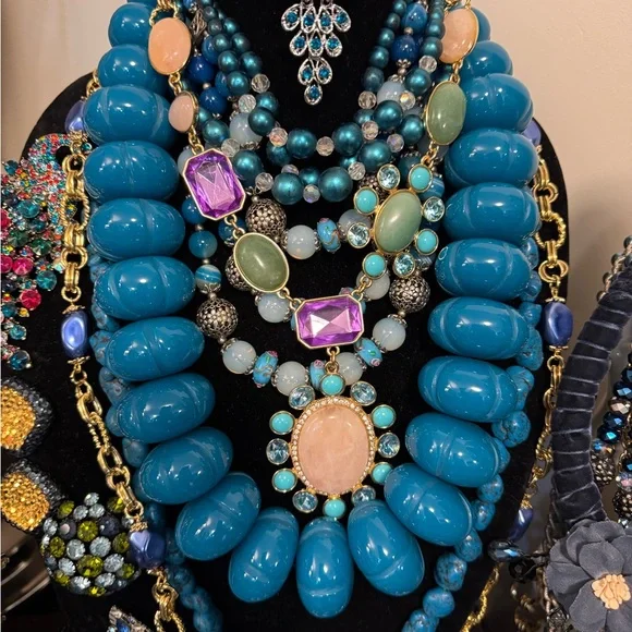 jewelry item live sale 1/31/2025 6:00pm Pacific - Picture 1 of 16